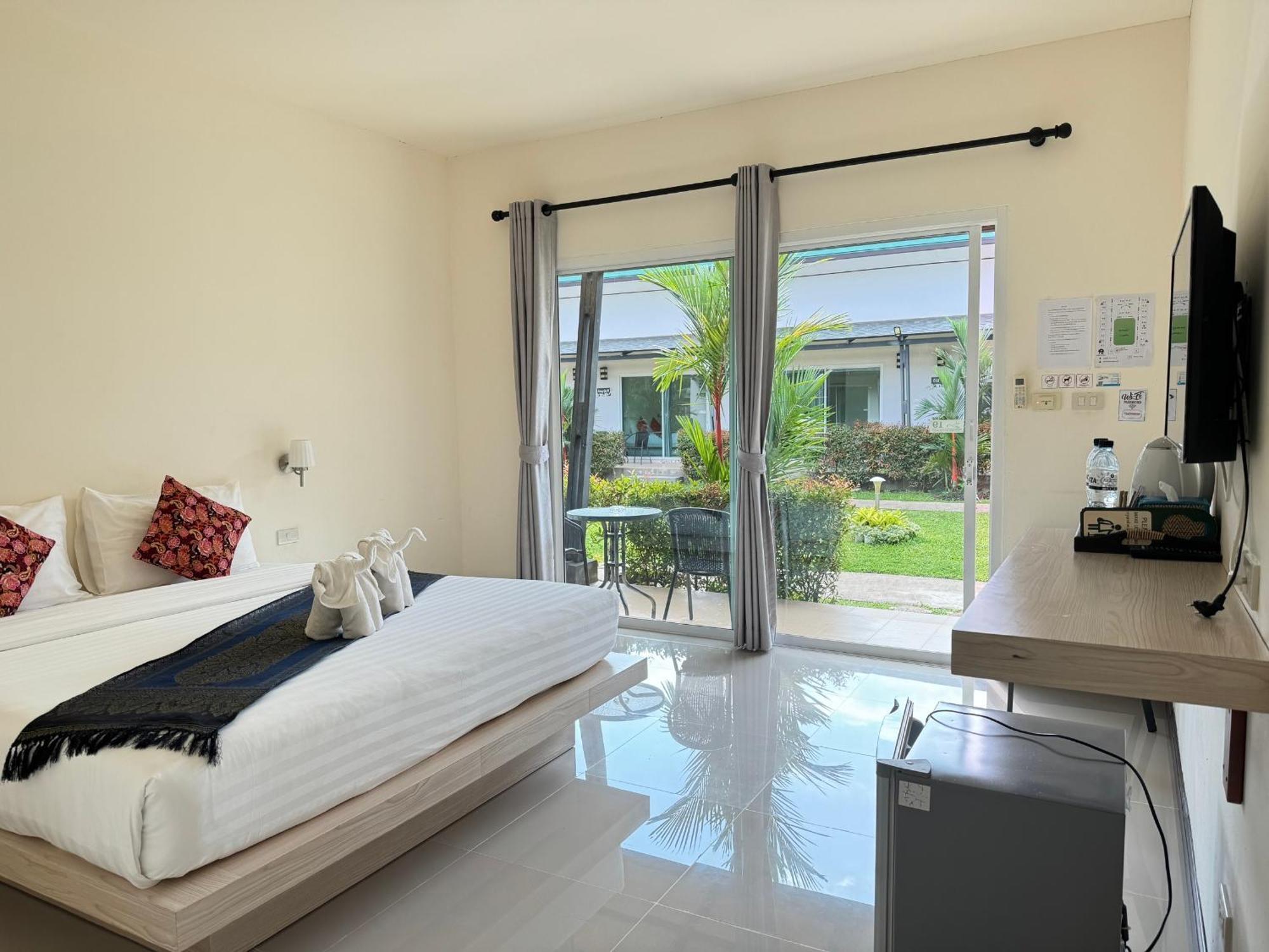Hotel Malee Sirin Old Town Ko Lanta Esterno foto