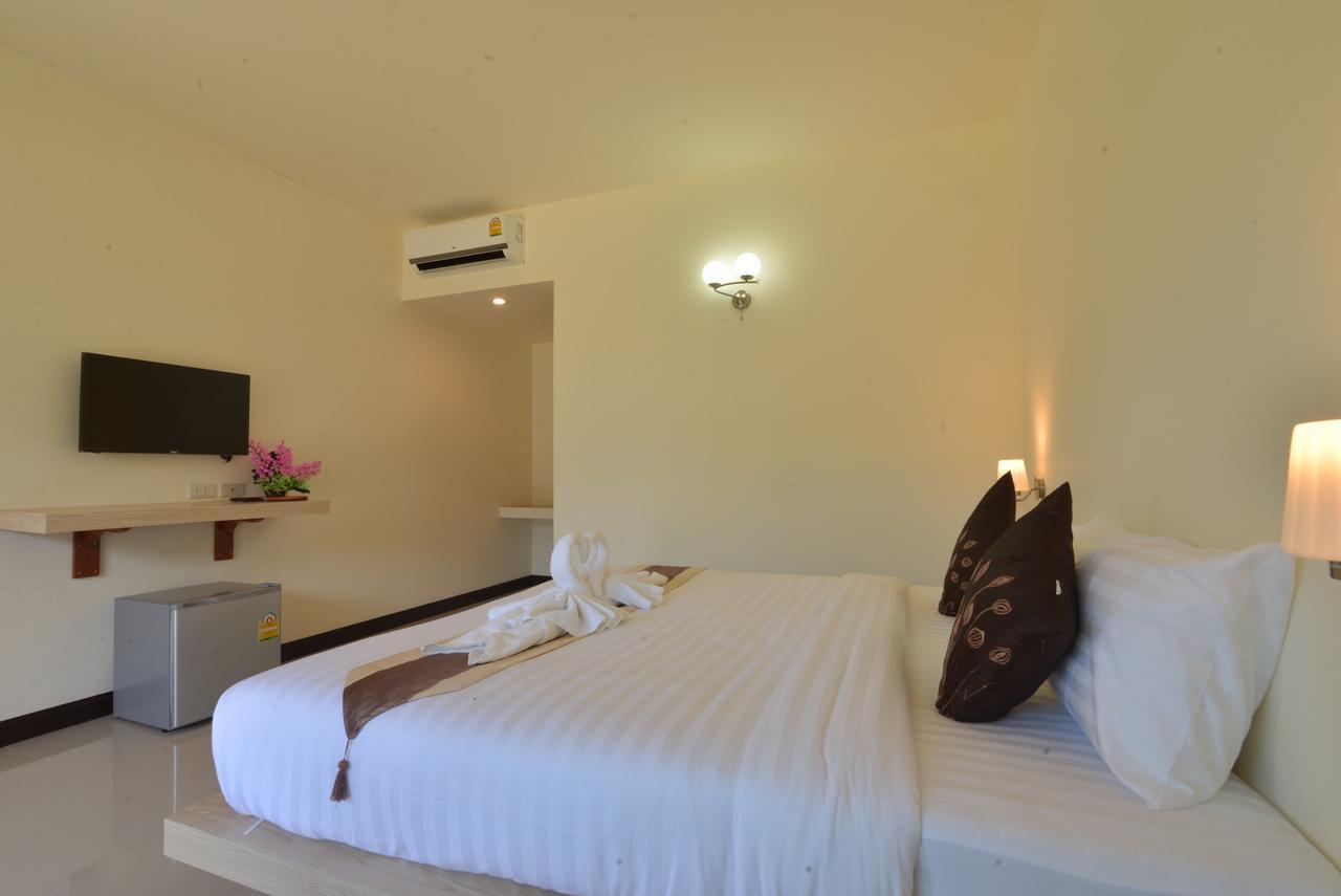 Hotel Malee Sirin Old Town Ko Lanta Esterno foto